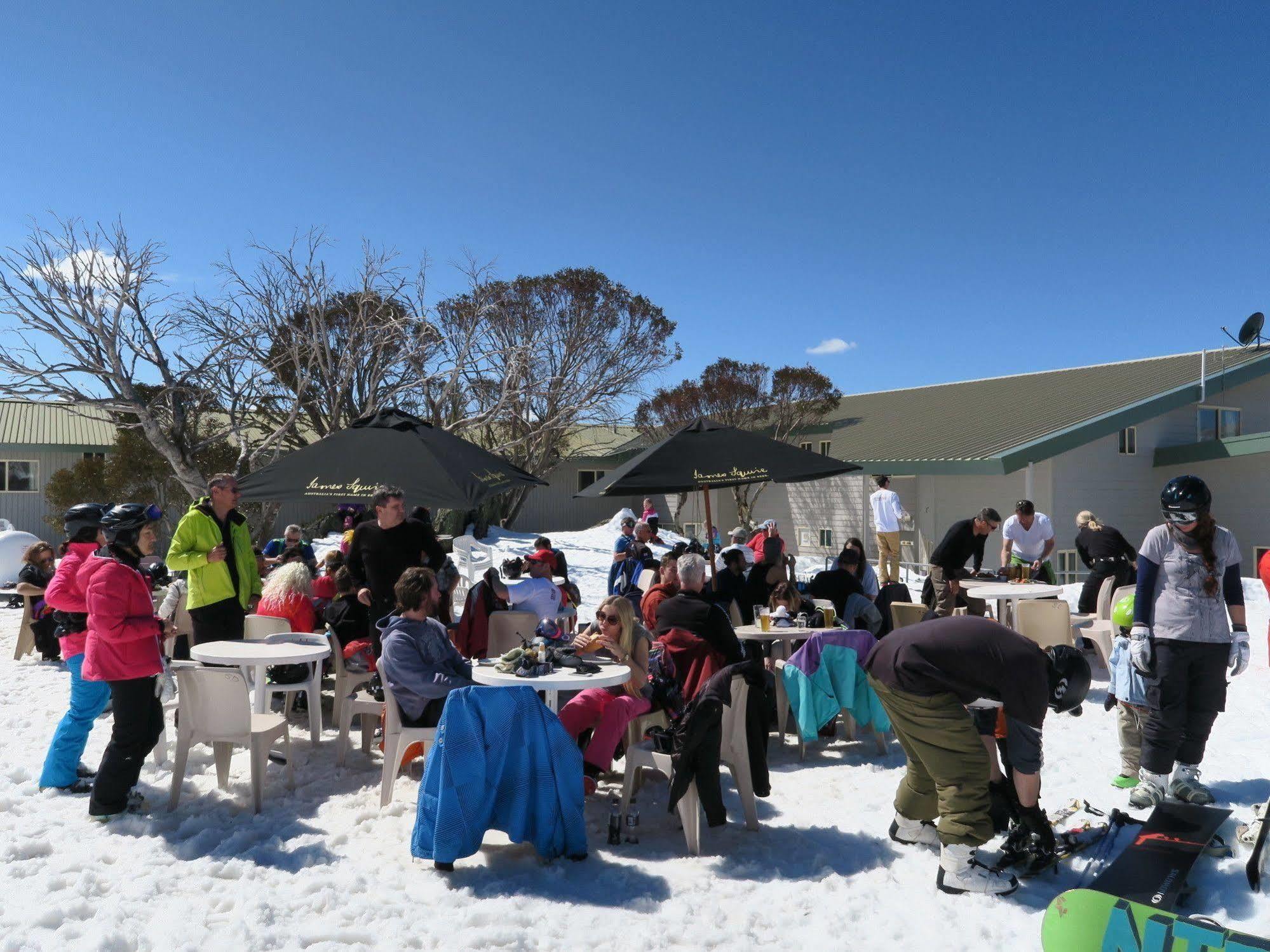 Sundeck Hotel Perisher Valley Eksteriør bilde